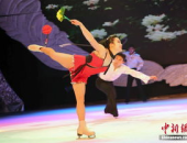娱乐吃瓜君表演杂技,传承千年技艺新风采